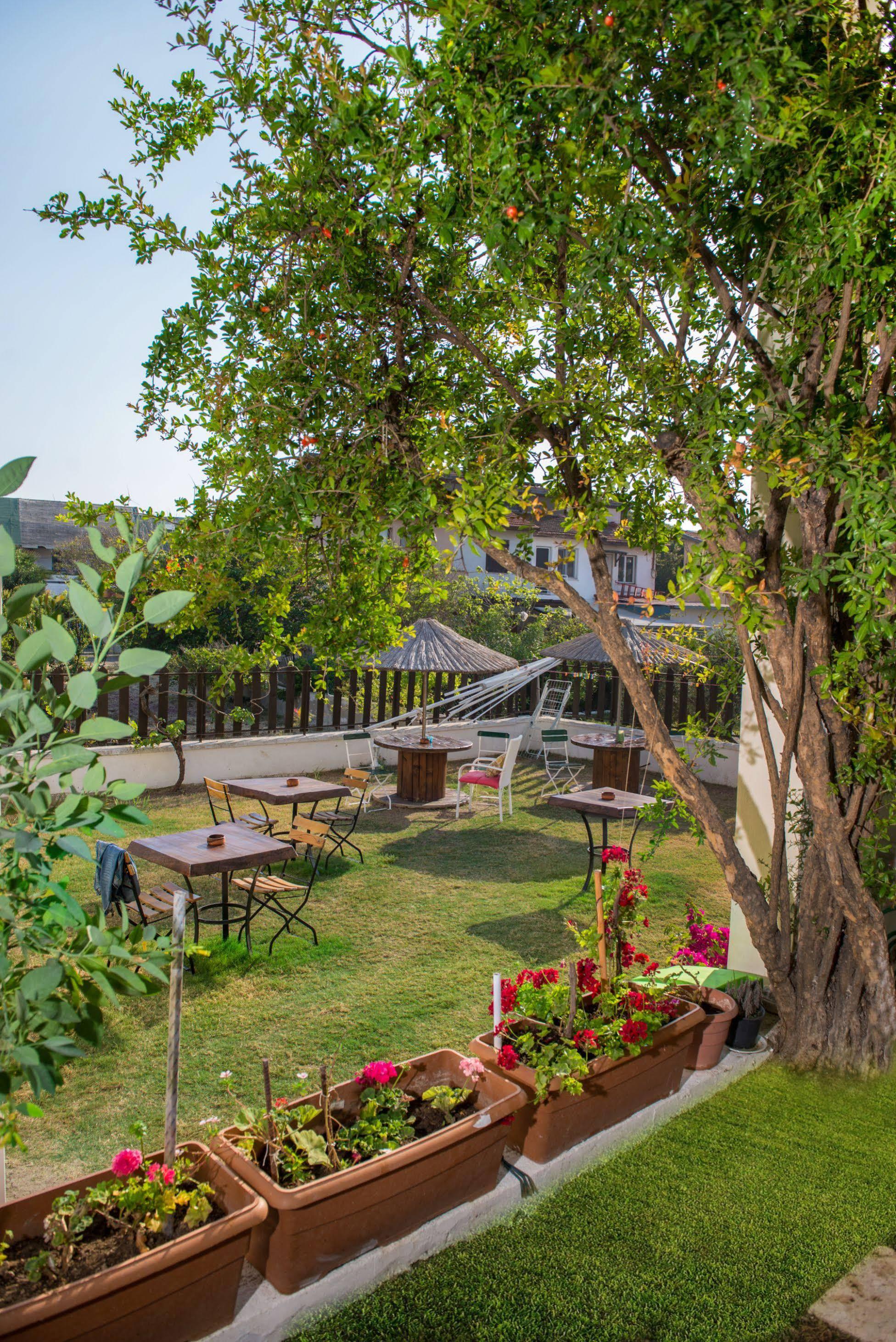 Destina Hotel Çeşme Exterior foto